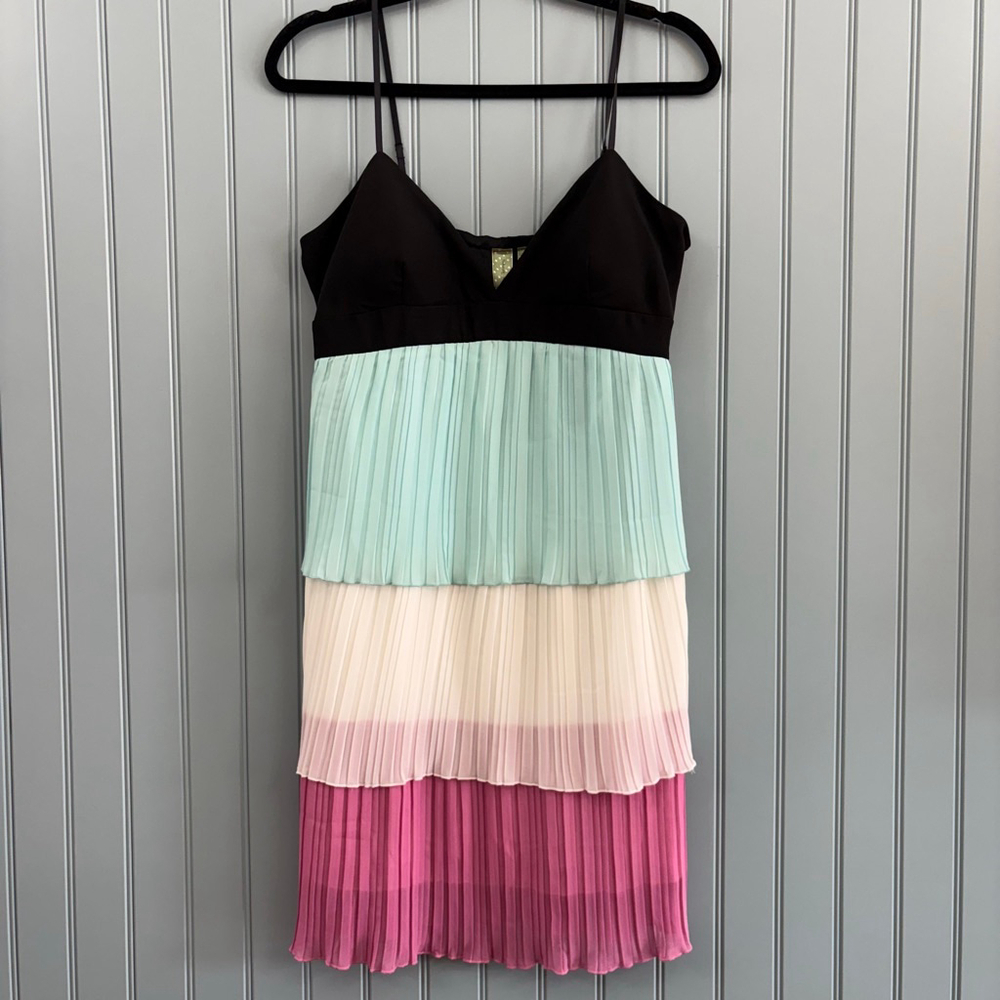 Johnny Martin Tiered Pleated Dress Black Pink Juniors 11